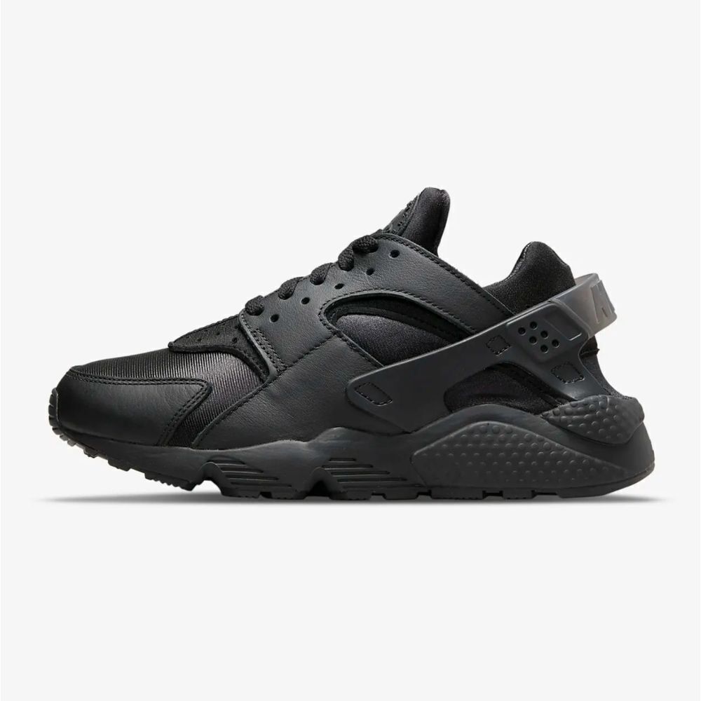 Nike Air Huarache Black Sz 6Y - Picture 1 of 10